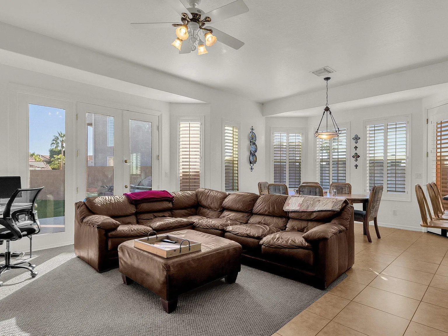 4 bed, 2680 sqft, $2,900 — Photo 4