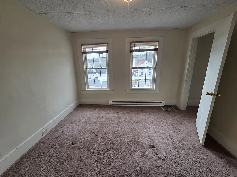 67 Pleasant St #67 — Photo 13