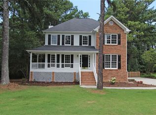 231 Gates Mill Dr, Lawrenceville, GA 30045