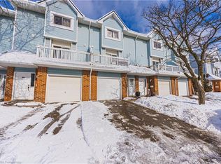 111 Traynor Ave #27, Kitchener, ON N2C2N2