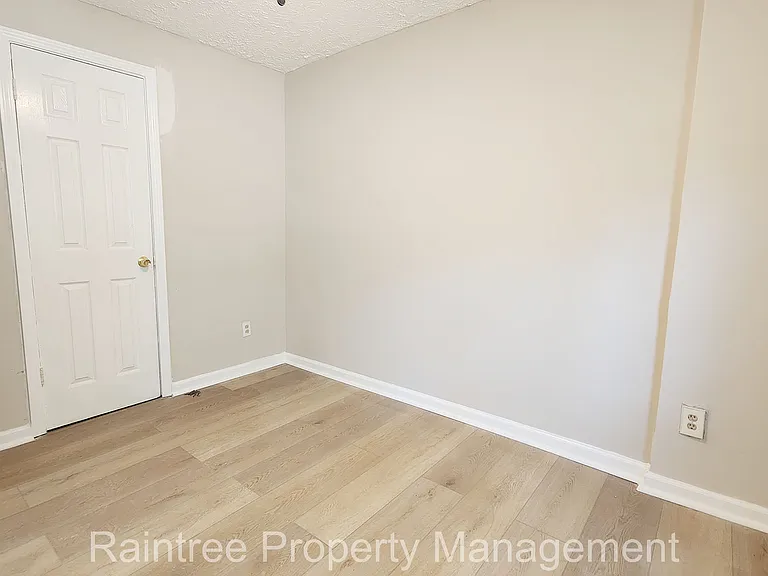 20 Griffin St NW #1 — Photo 9
