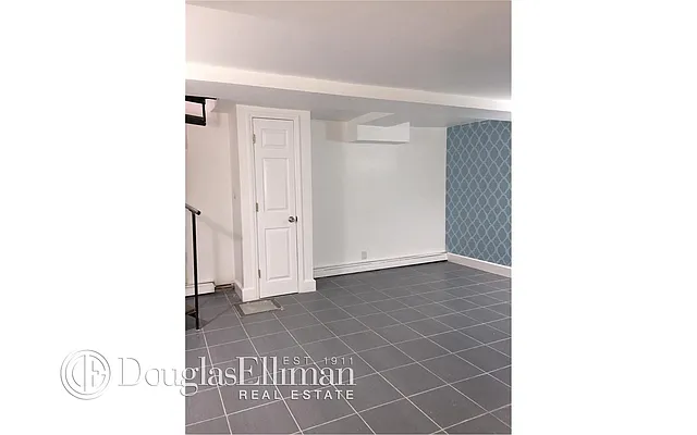 Rented by Douglas Elliman | media 38