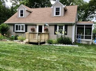 7 Cross St, Attleboro, MA 02703