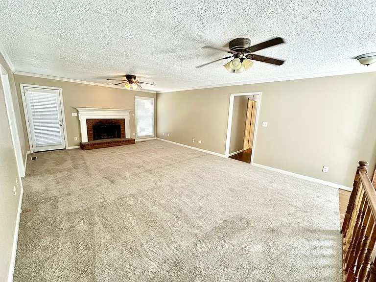120 Southern Hills Cir — Photo 24