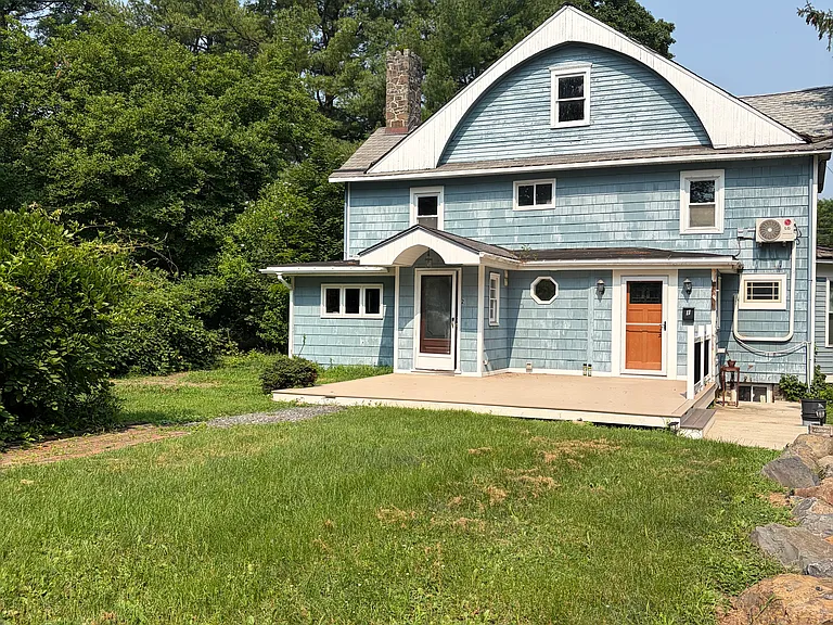 8 Pennington Hopewell Rd #8A — Photo 1