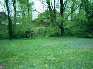 6 Tulip Ln, West Grove, PA 19390