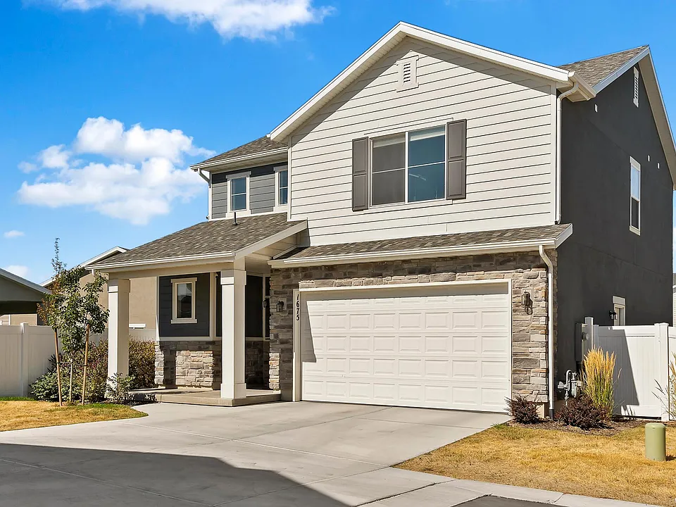 1675 W Parkview Dr