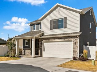 1675 W Parkview Dr, Syracuse, UT 84075