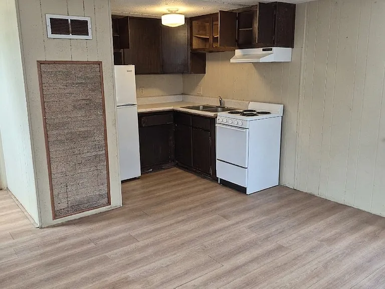 Kingswood Plaza MHC LLC - Rent to Own — Photo 26