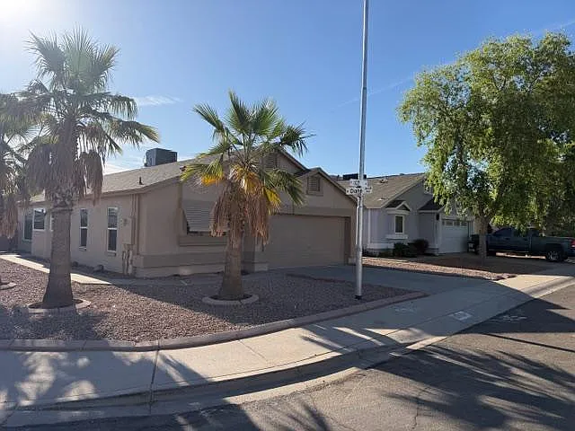 Building Photo - 8587 N 107th Ln