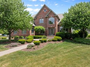 2819 Champion Rd, Naperville, IL 60564