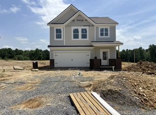 652 Emerson Ln, Westmoreland, TN 37186