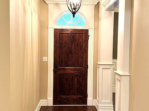 3rd image of 757 Fry Rd