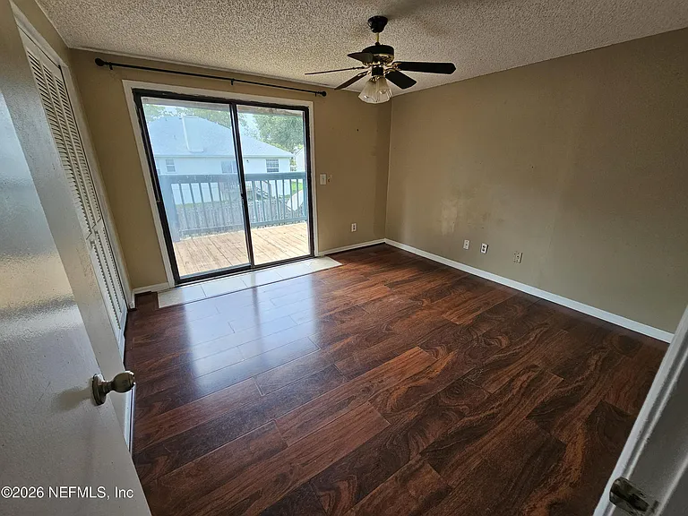 8176 Kilwinning Ln — Photo 14