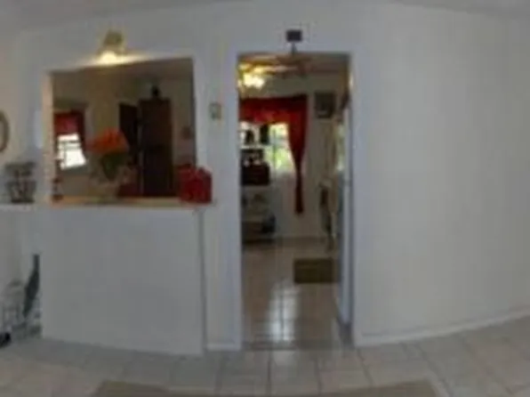 70 Belair Dr, New Milford, CT 06776