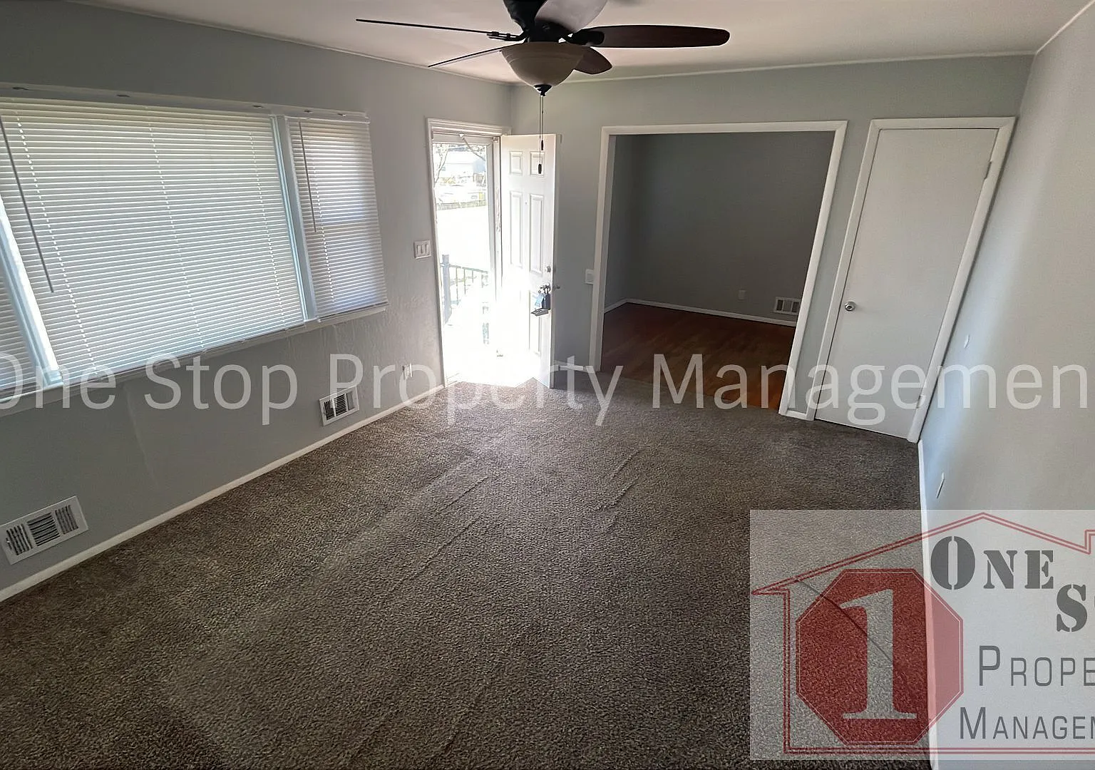 Charming 3-bedroom, 1-bathroom house located in Independence — Photo 4