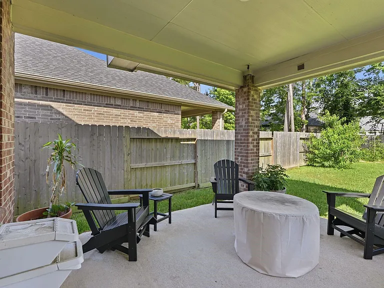 127 Buttonwood Ct — Photo 28