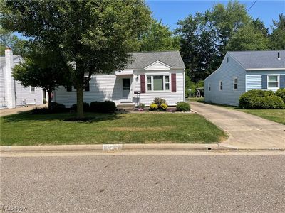 1030 Park Ave NE, Canton, OH, 44720