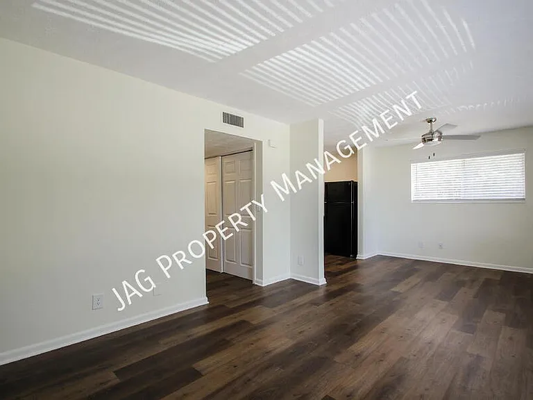 1426 Berrier St #4 — Photo 5