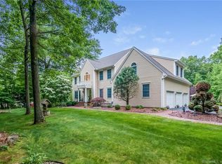 73 Elizabeth Dr, Southington, CT 06489
