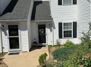 127 Berrington Rd, Leominster, MA 01453