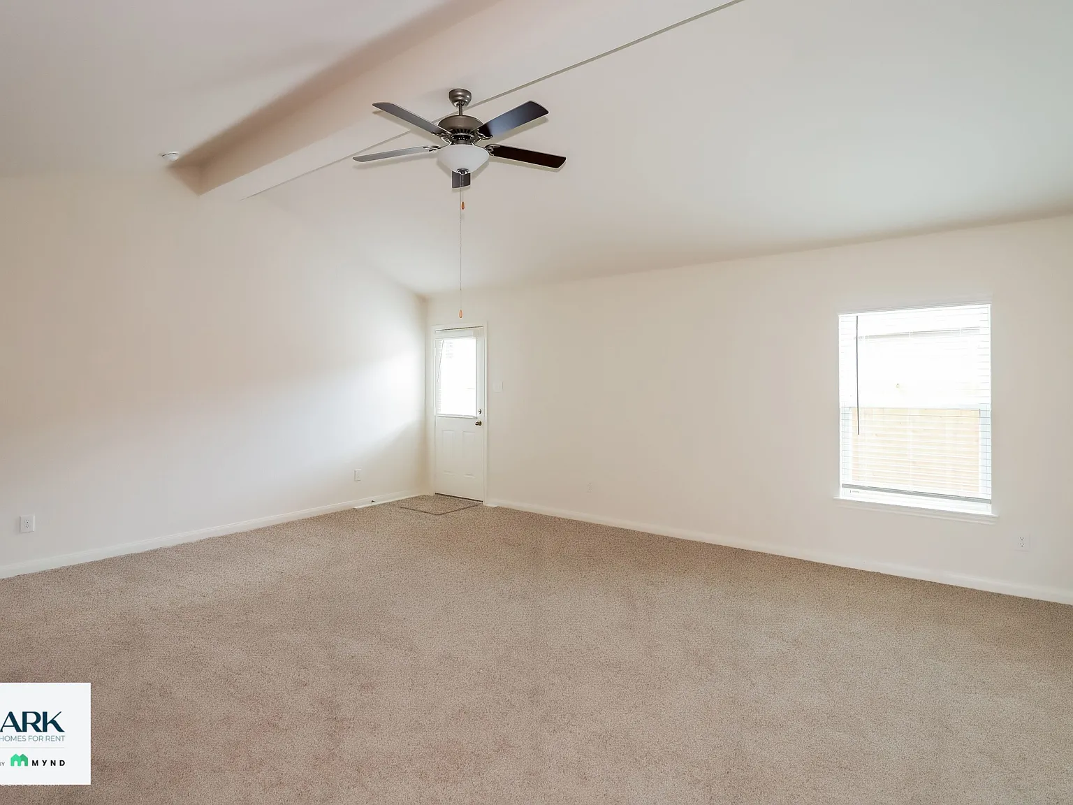 4 bed, 2.0 bath, 1787 sqft, $1,849 — Photo 3