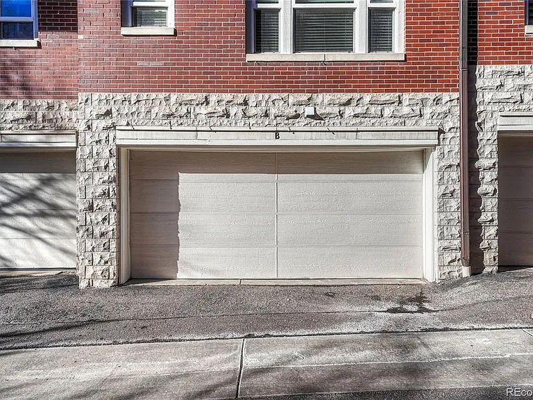 2 Garfield St #B — Photo 40