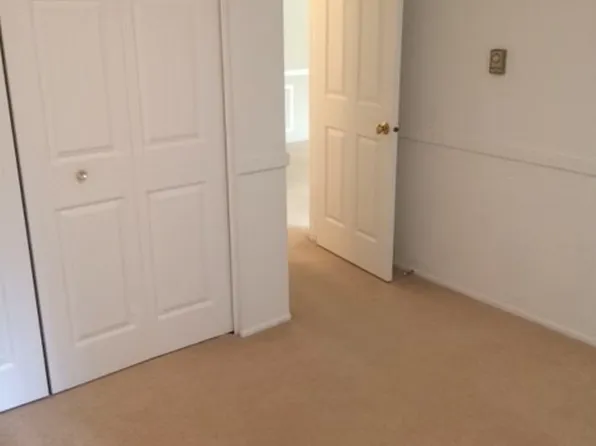 1720 Chief Okemos Cir APT 9, Okemos, MI 48864