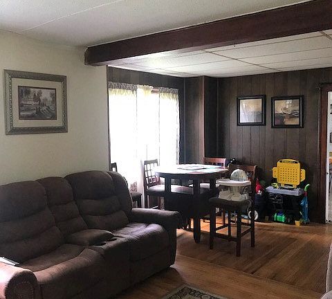 5th image of 1715 Huron St