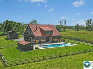 820 Spring Hill Rd, Riegelsville, PA 18077