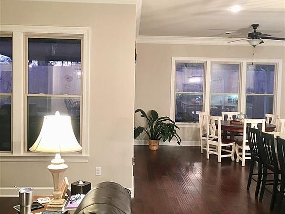 3rd image of 39257 Water Oak Ave
