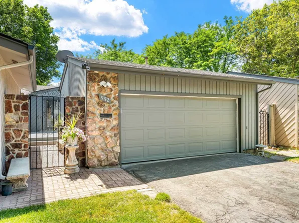 952 N Camelot Dr, Boise, ID 83704