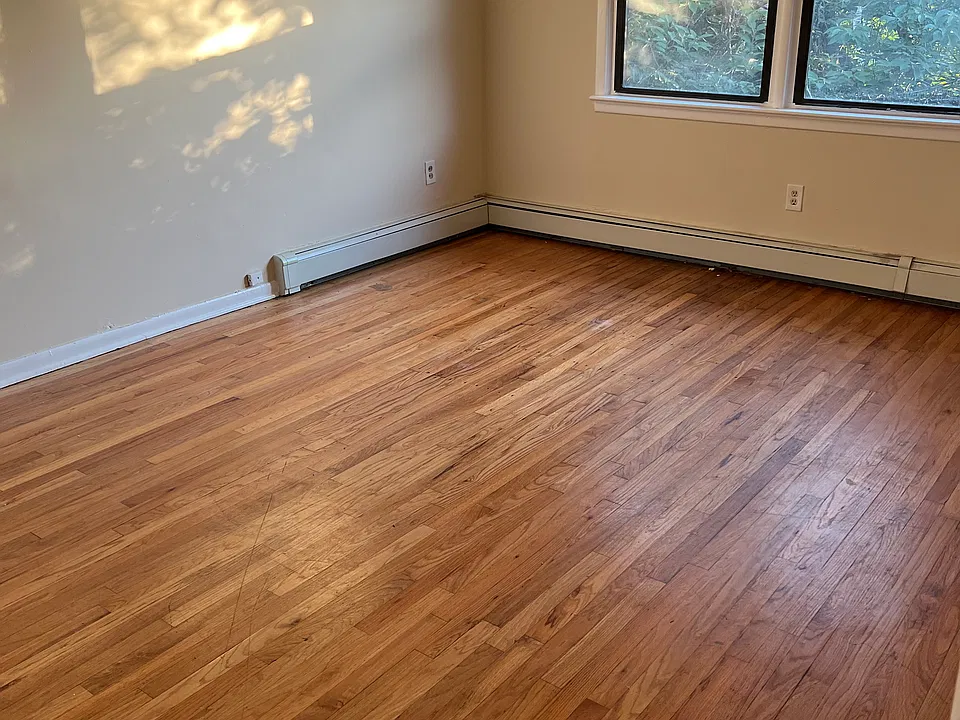 7 4th St #7B-2