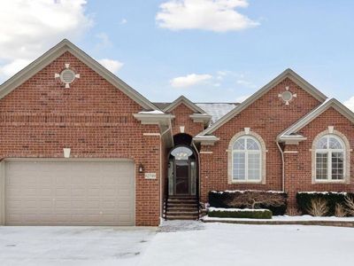 62749 Franklin Park Dr, Washington, MI, 48094