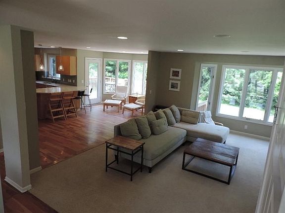 3rd image of 8996 Dexter Gables Ln #1