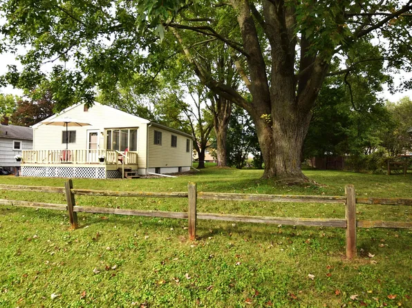 3226 Walton Ave, Flint, MI 48504