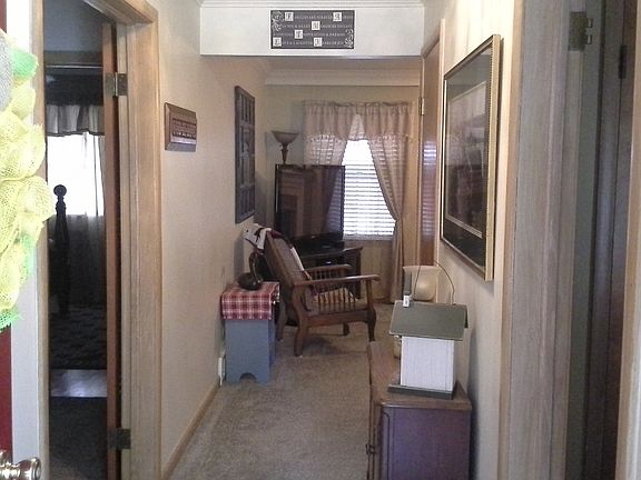 3rd image of 3318 Bellemeade Ave
