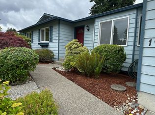 19753 Mosjon Cir NE, Poulsbo, WA 98370