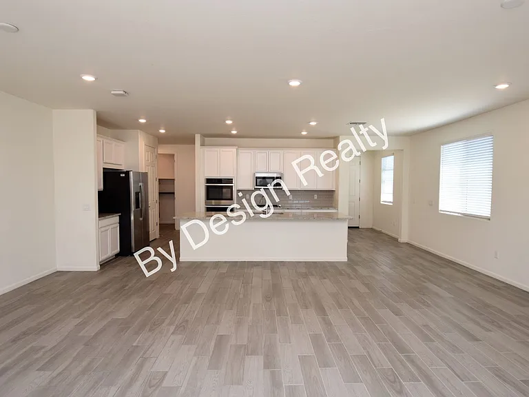 12115 N Candywine Dr — Photo 2