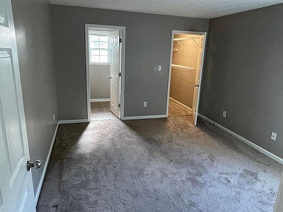 5th image of 379 Upper Stone Ave