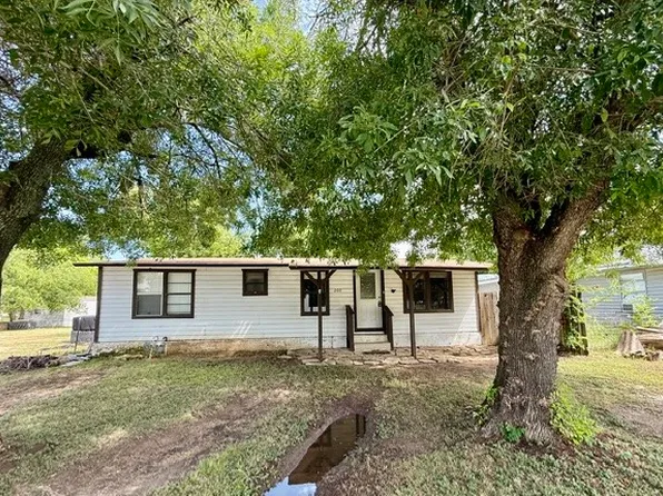 260 W Elm St, Stephenville, TX 76401