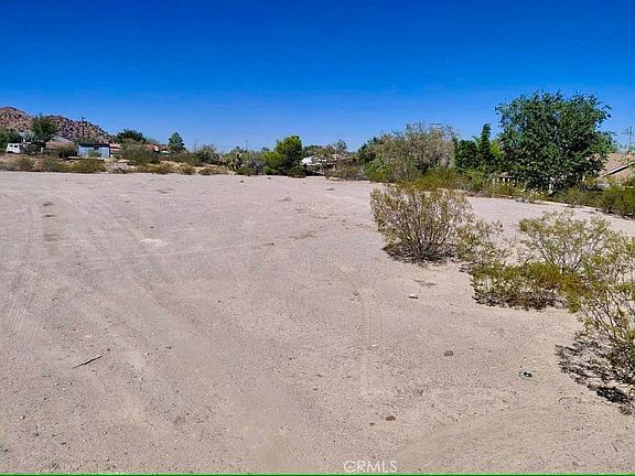 4th image of 9268 Mesa Rd