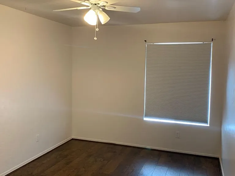 2954 W Corte Olivia — Photo 16