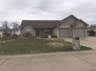 250 Oak Creek Dr, Jackson, MO 63755