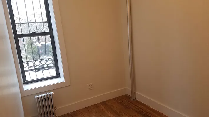 Rented by The Hamilton Group | media 13