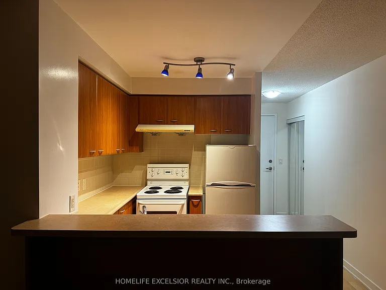 36 Lee Centre Dr #1515 — Photo 5