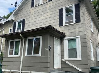 194 Roycroft Dr, Rochester, NY 14621