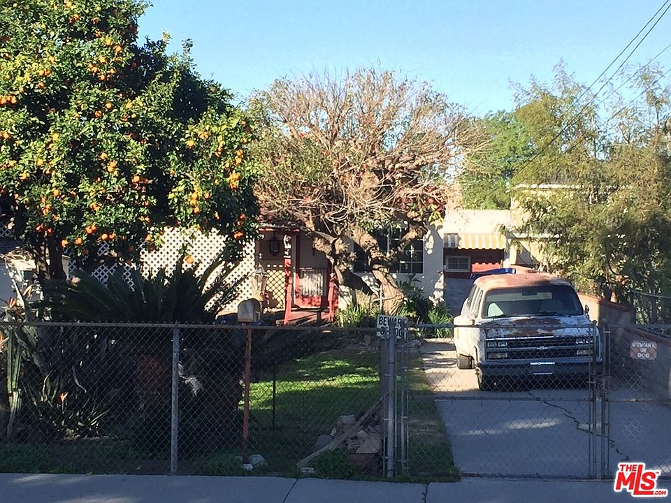 2nd image of 4007 Peck Rd