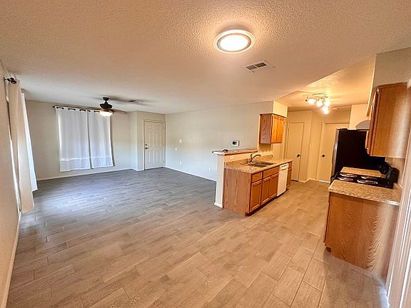 3rd image of 3706 S Kimball Ave