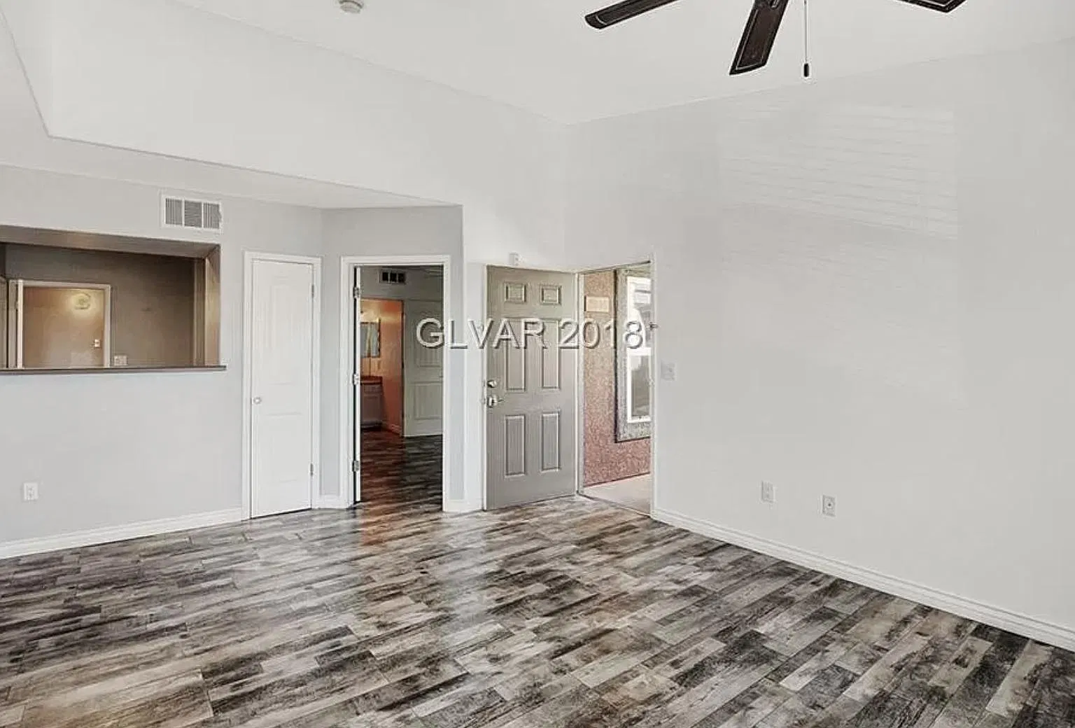 7255 W Sunset Rd — Photo 4